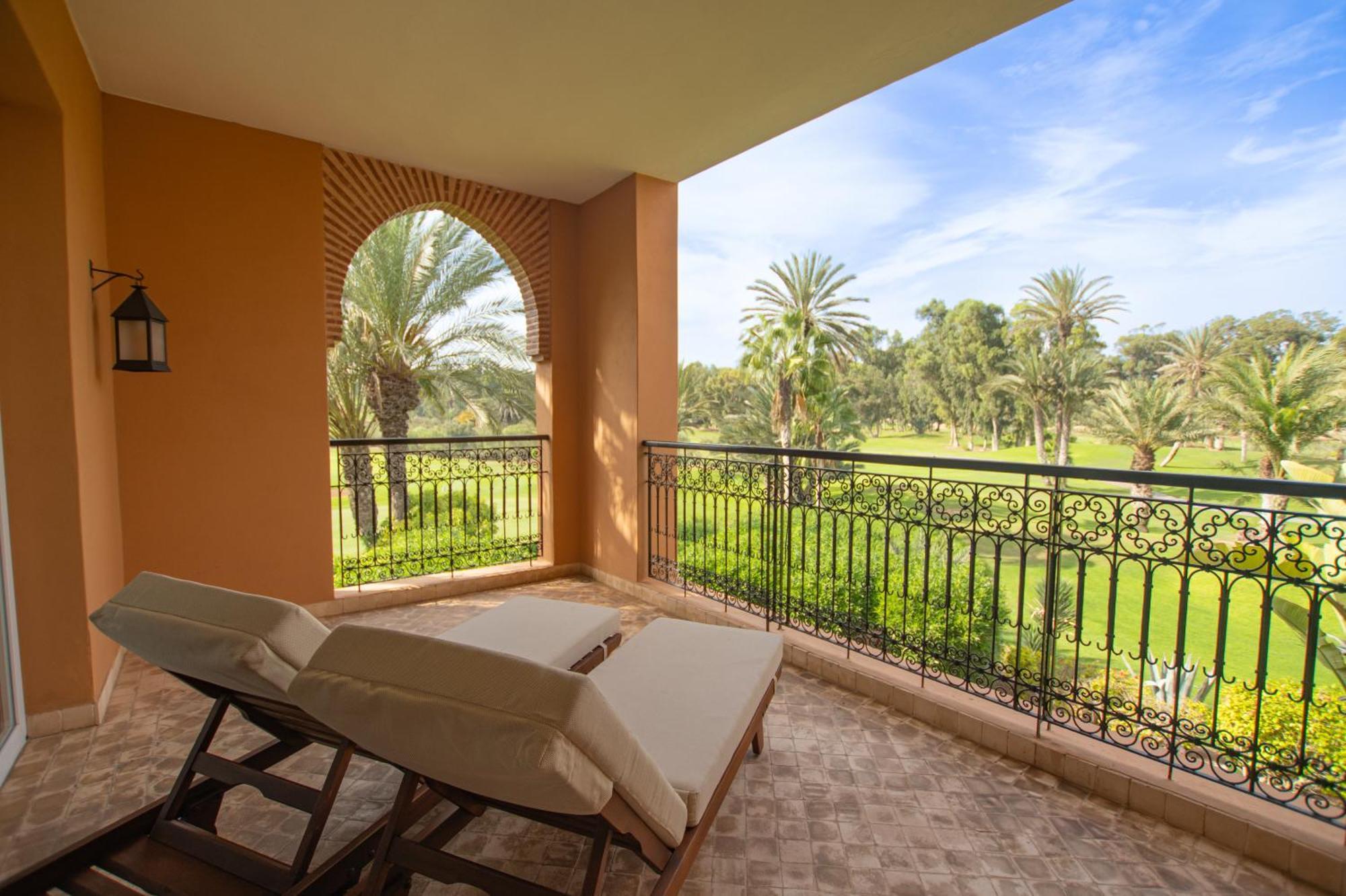 Tikida Golf Palace Agadir Ngoại thất bức ảnh A balcony at the resort